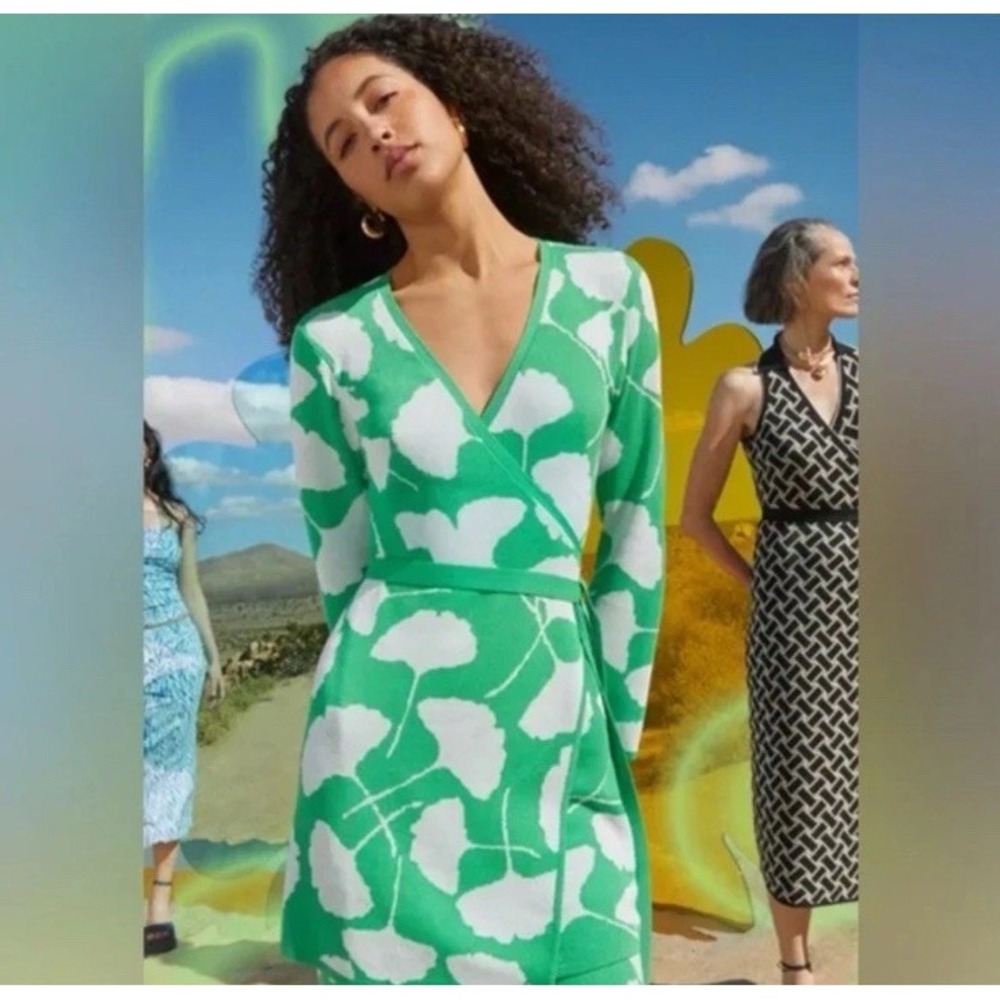 NWT Diane Von Furstenberg x Target Green Gingko Leaf Wrap Dress V-Neck‎ Mini XXS